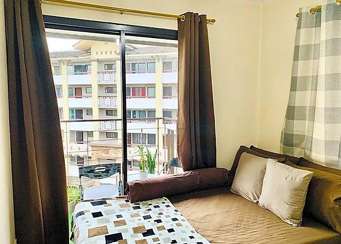 *accessible 2br Close To Sm Marikina/lrt 2* 3* Manila