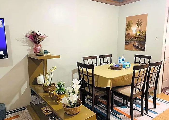 *accessible 2br Close To Sm Marikina/lrt 2* 3*