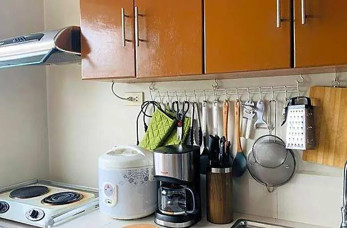 *accessible 2br Close To Sm Marikina/lrt 2* 3*