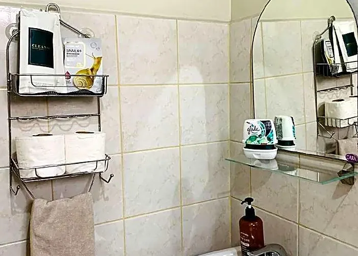 Hotel *accessible 2br Close To Sm Marikina/lrt 2* Manila